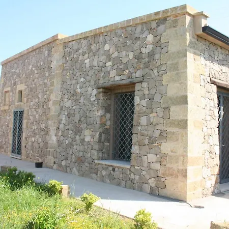 Villa Crocilupo *